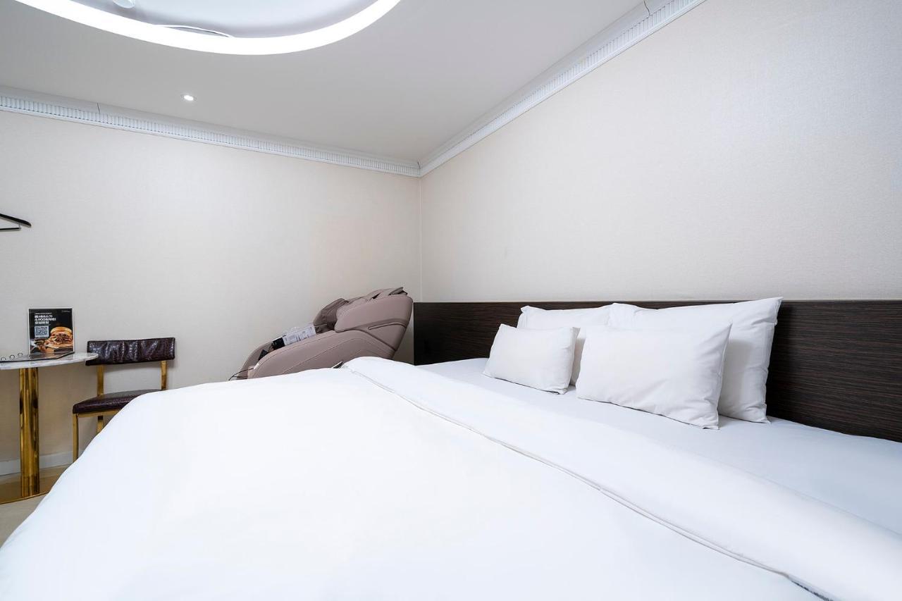 Knox Hotel Cheonan Exterior foto