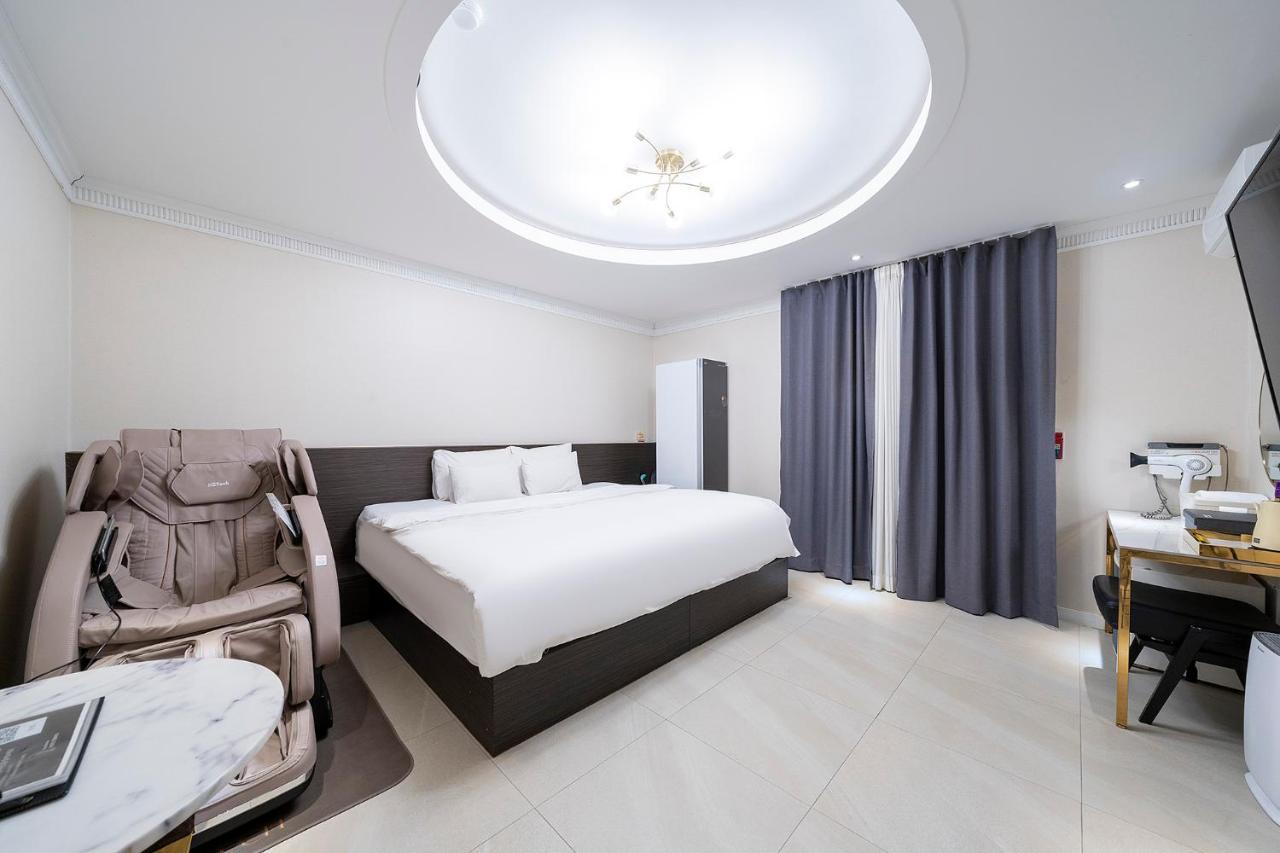 Knox Hotel Cheonan Exterior foto