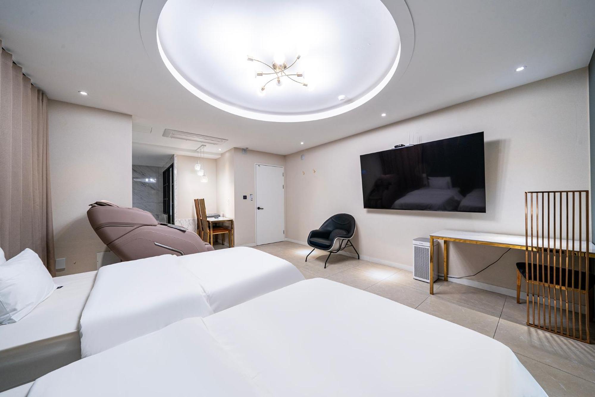 Knox Hotel Cheonan Exterior foto